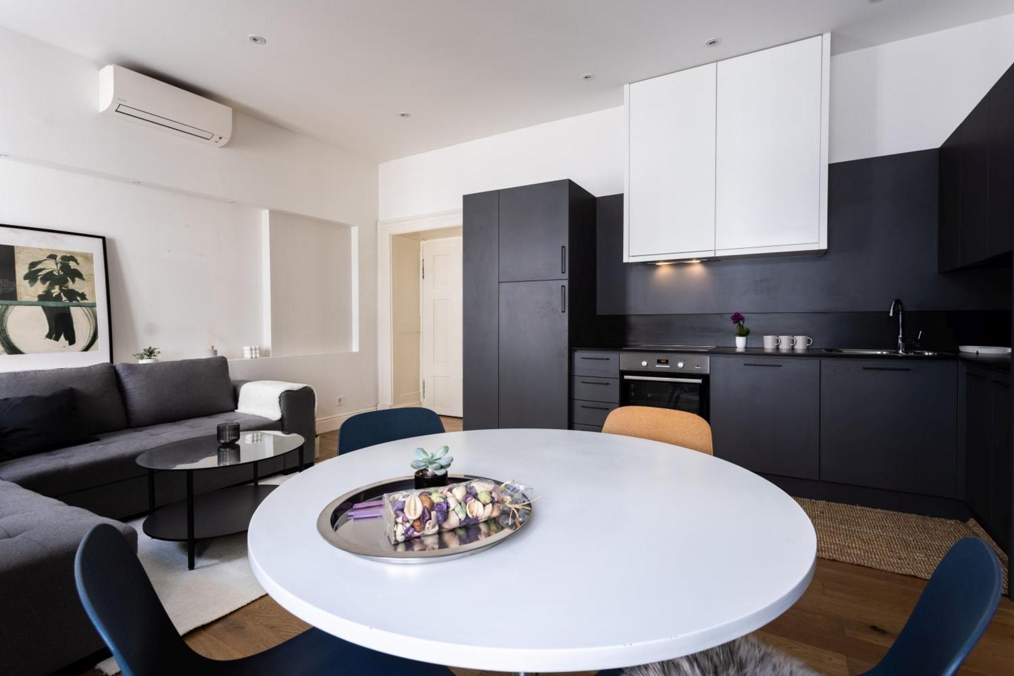 Apartment Ratko By Blueapartments - Free Private Parking Zagreb Exterior foto